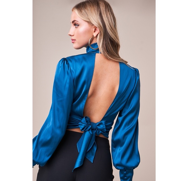 Mock Neck Blouse - Picture 3 of 7